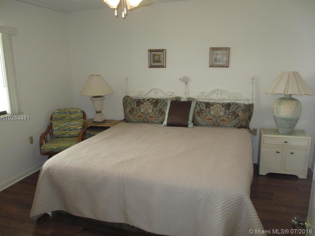 MARINA AT THE BLUFFS COND - Residential Lease