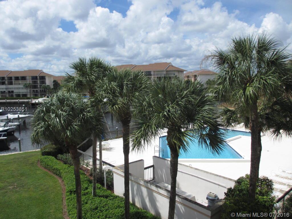 MARINA AT THE BLUFFS COND - Residential Lease