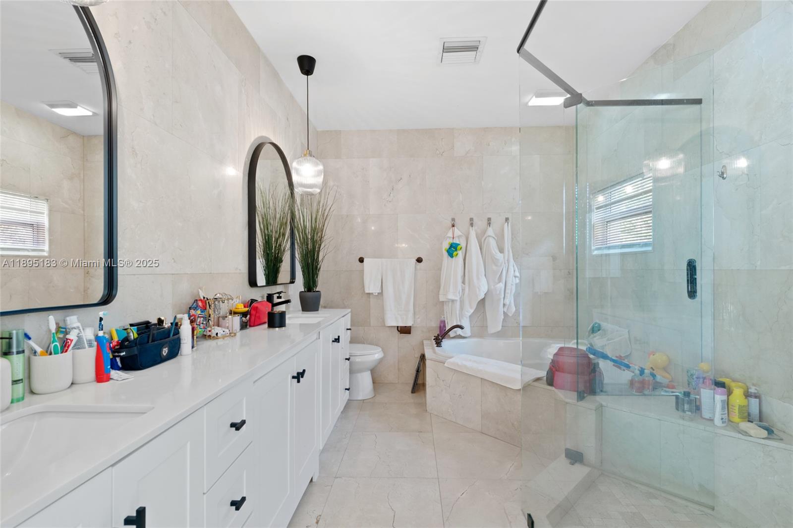 MIAMI SHORES ESTATES - Residential Lease