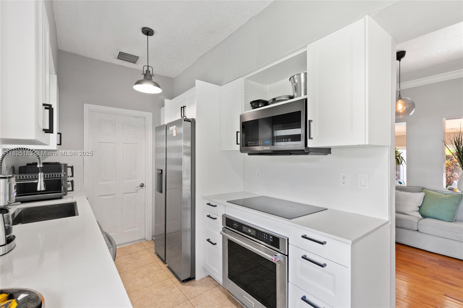 MIAMI SHORES ESTATES - Residential Lease