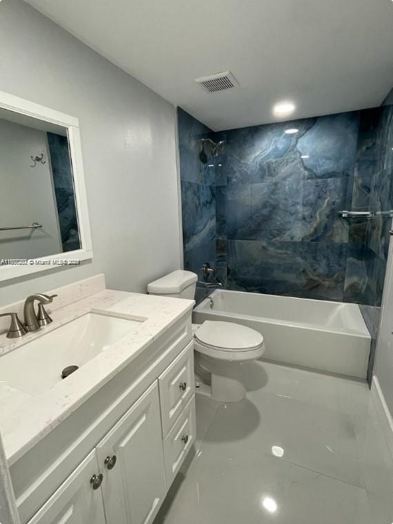Rental Property at 17500 Nw 68th Ave D3008, Hialeah, Miami-Dade County, Florida - Bedrooms: 2 
Bathrooms: 2  - $2,600 MO.