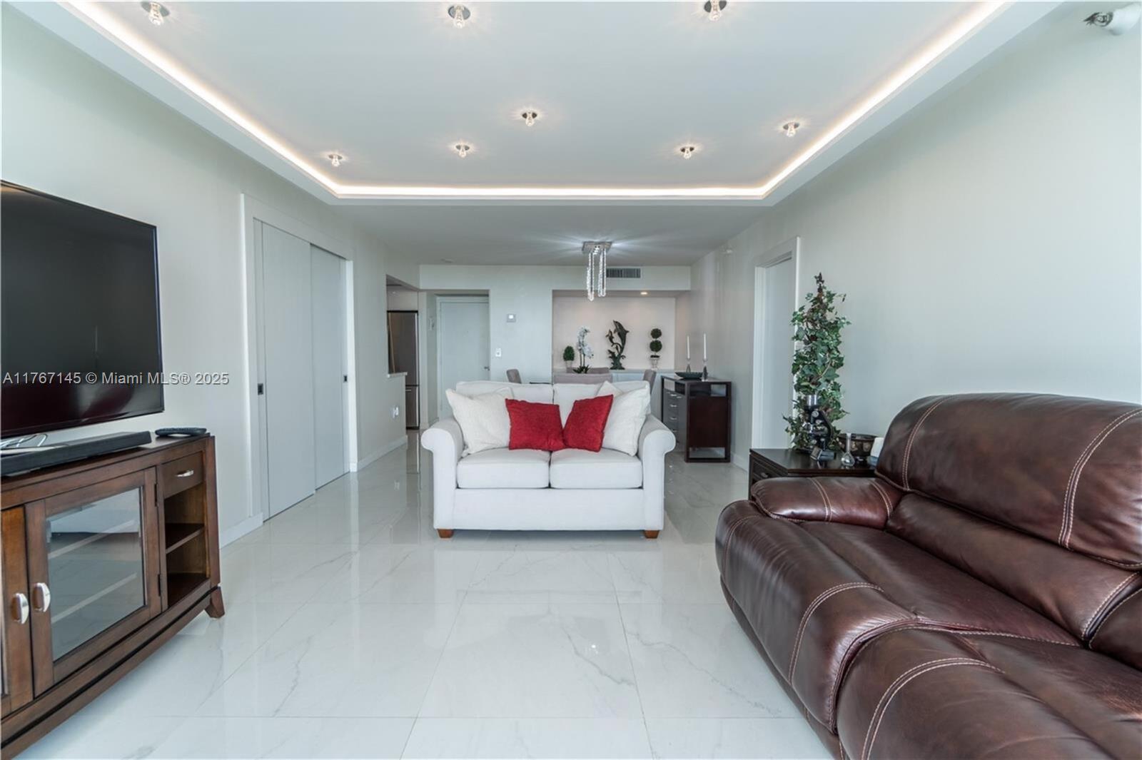 WATERVIEW CONDO - Residential Lease