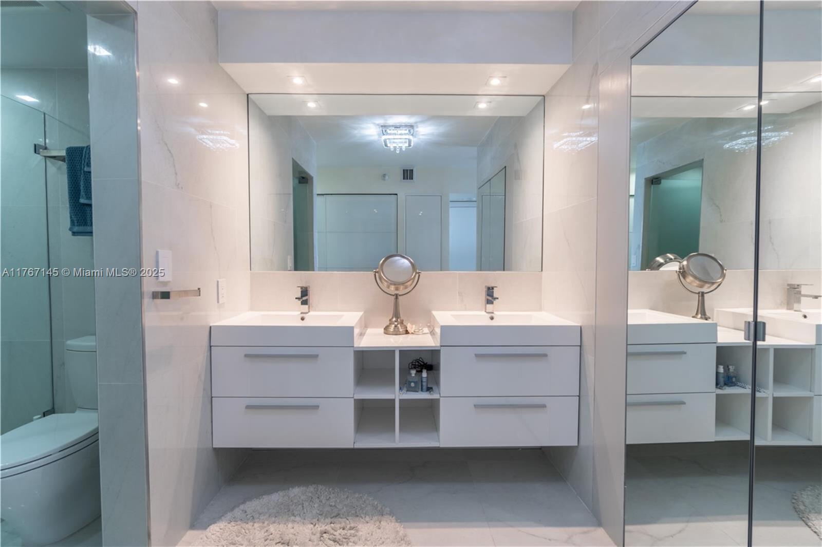 WATERVIEW CONDO - Residential Lease