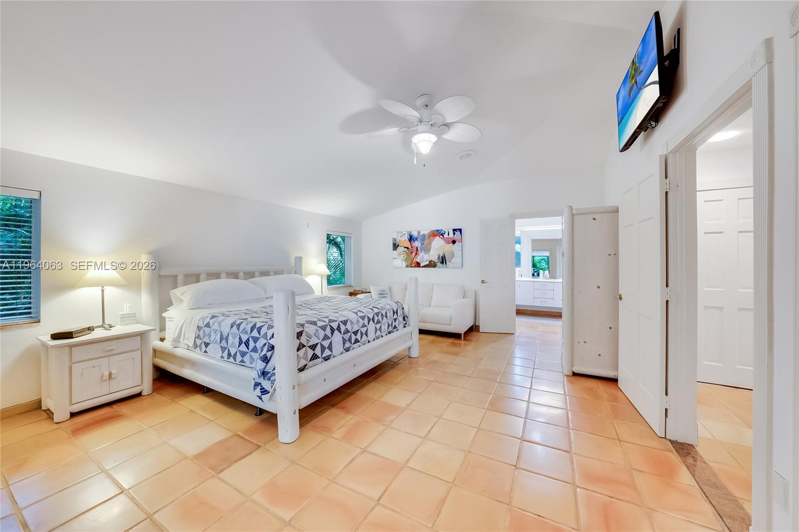 GOLDEN BEACH SEC D - Residential Lease