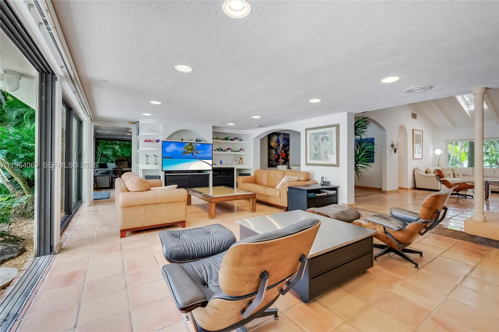 GOLDEN BEACH SEC D - Residential Lease