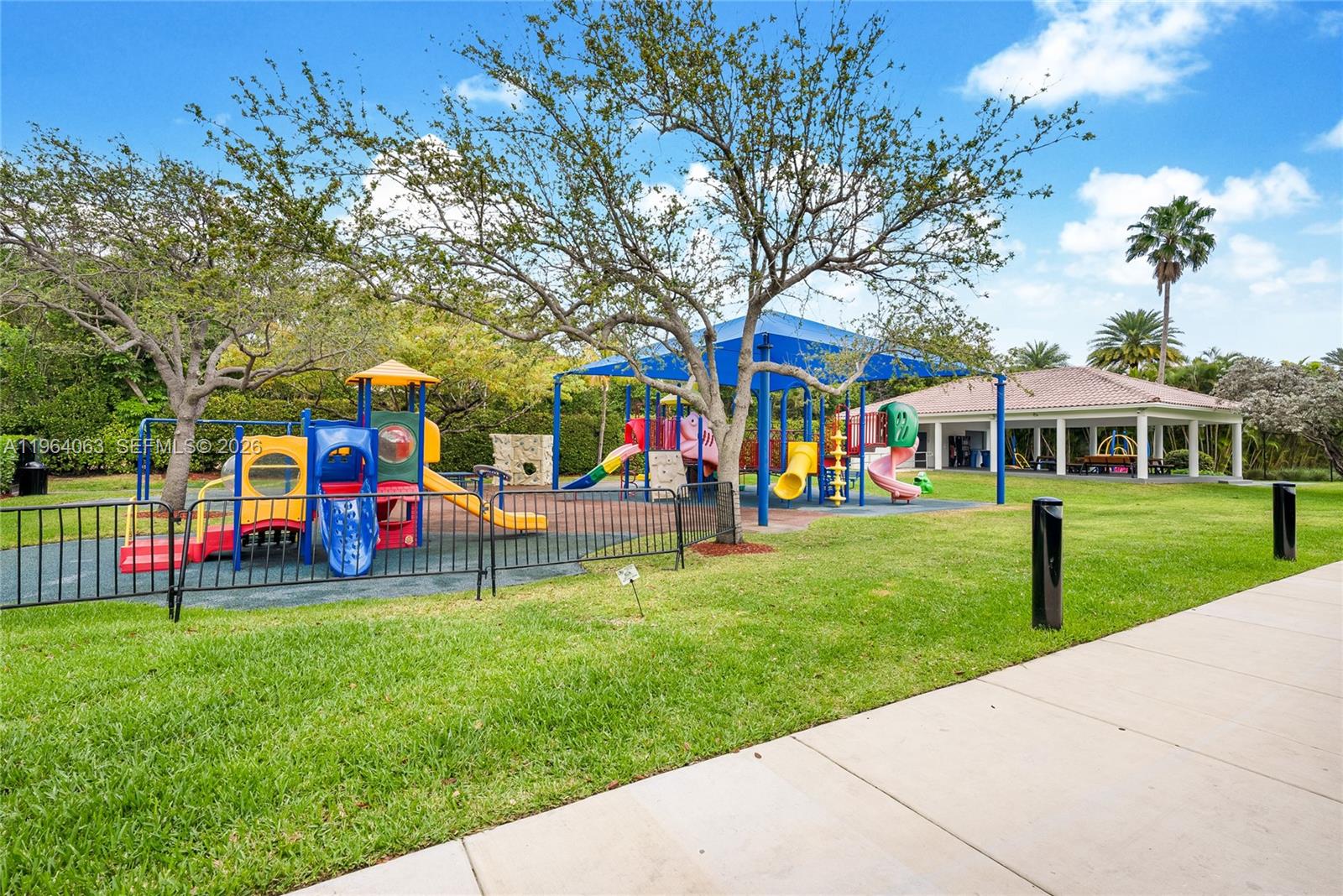 GOLDEN BEACH SEC D - Residential Lease