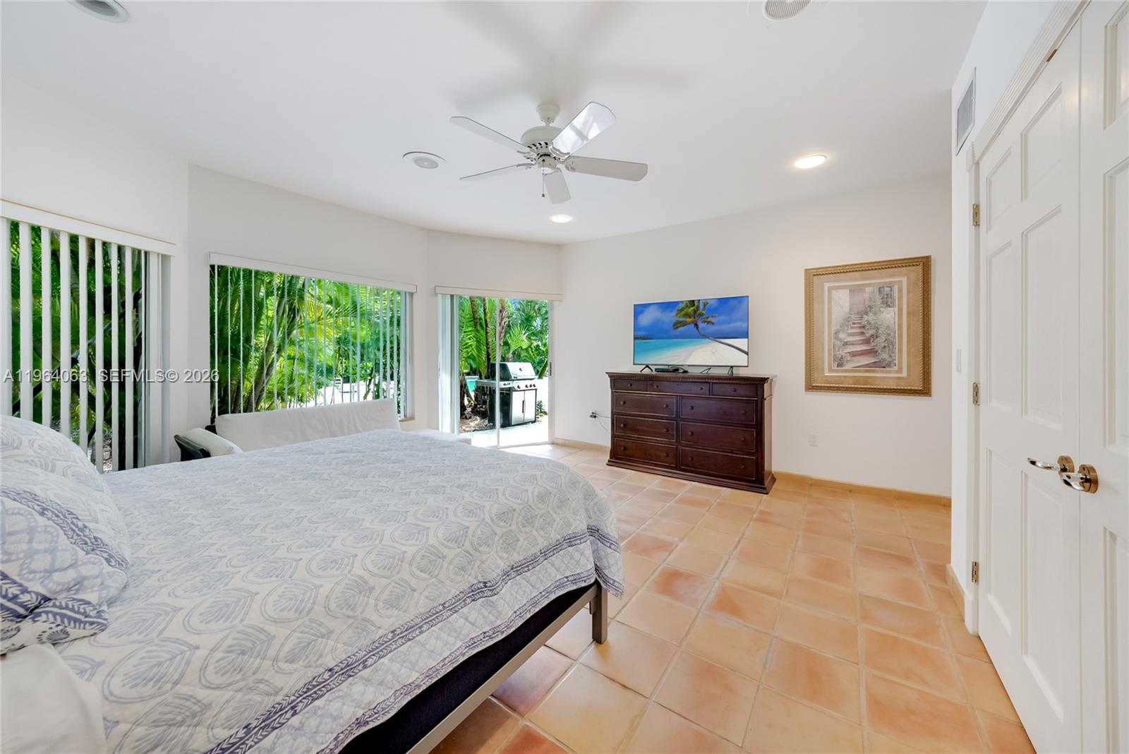 GOLDEN BEACH SEC D - Residential Lease