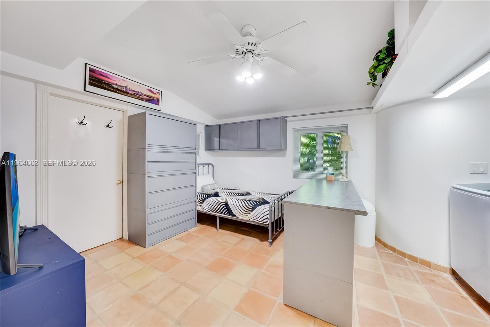 GOLDEN BEACH SEC D - Residential Lease