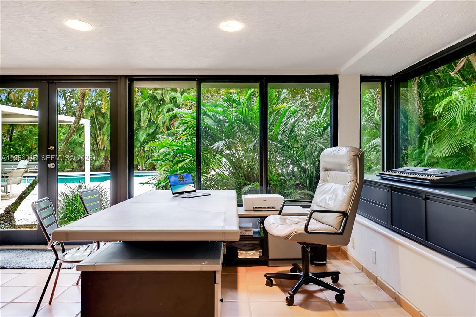 GOLDEN BEACH SEC D - Residential Lease