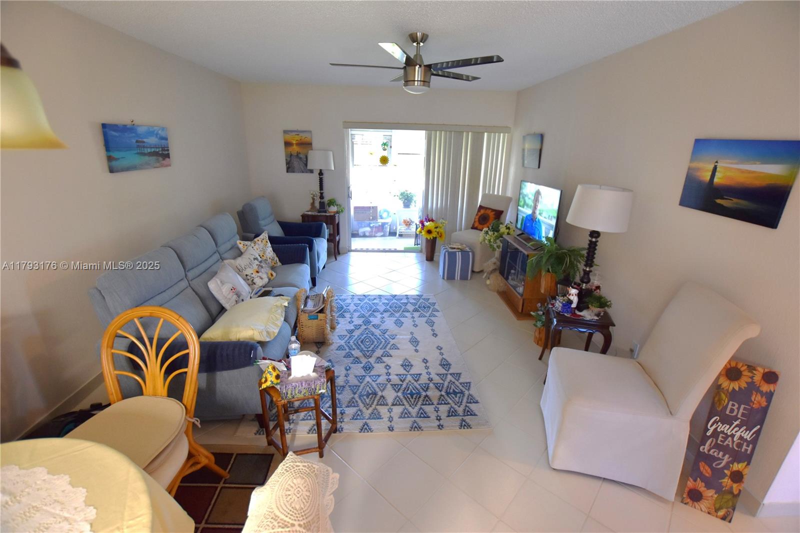 CRESTHAVEN VILLAS CONDO 3 - Residential Lease