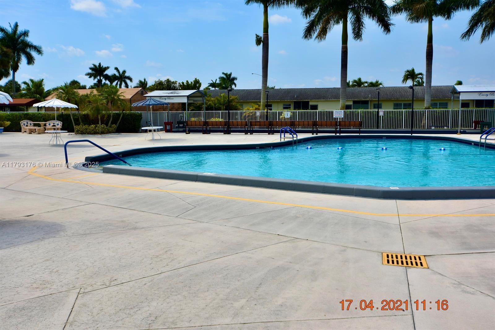 CRESTHAVEN VILLAS CONDO 3 - Residential Lease