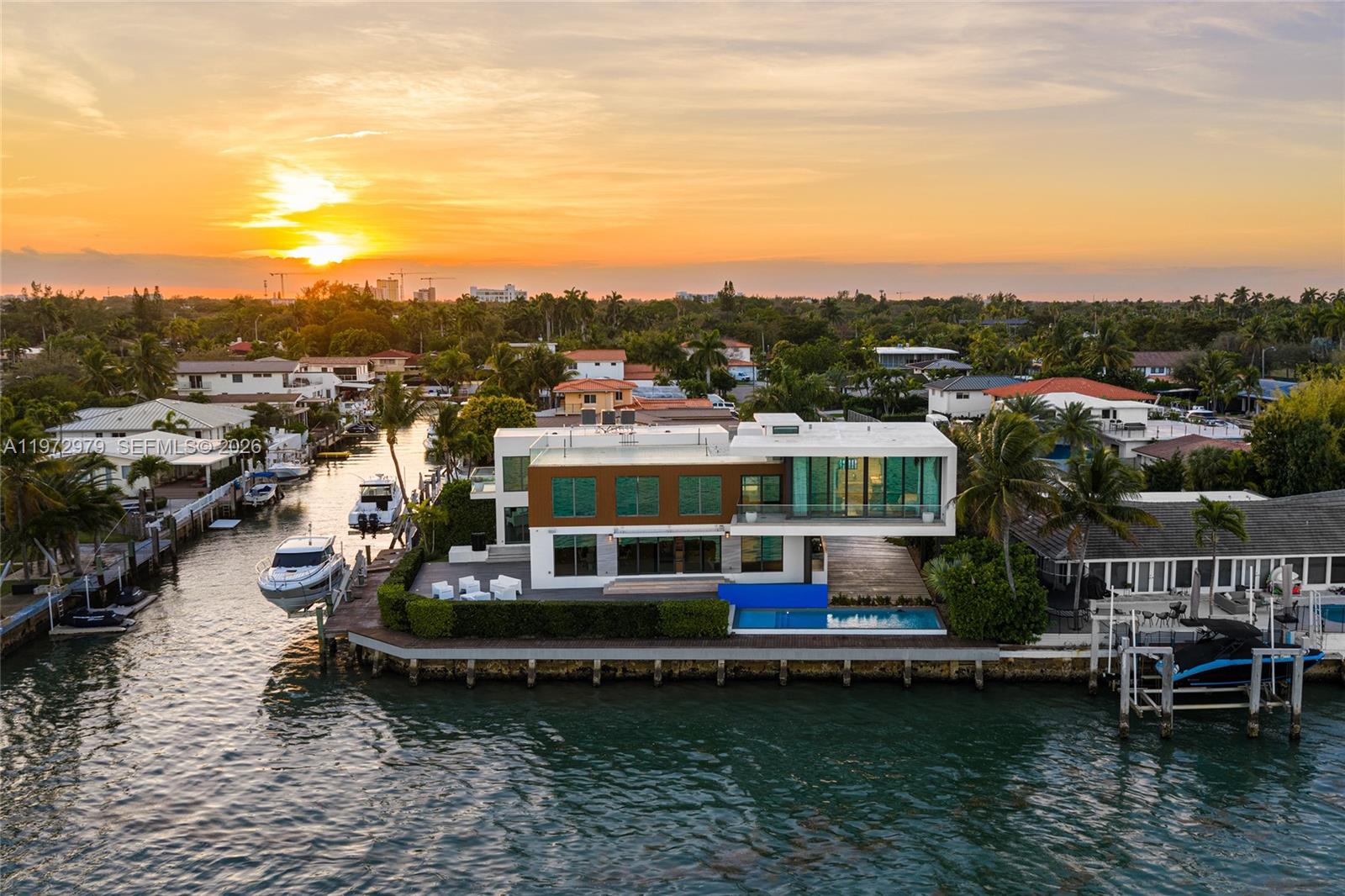 BAY CREST SEC 3 - Residential