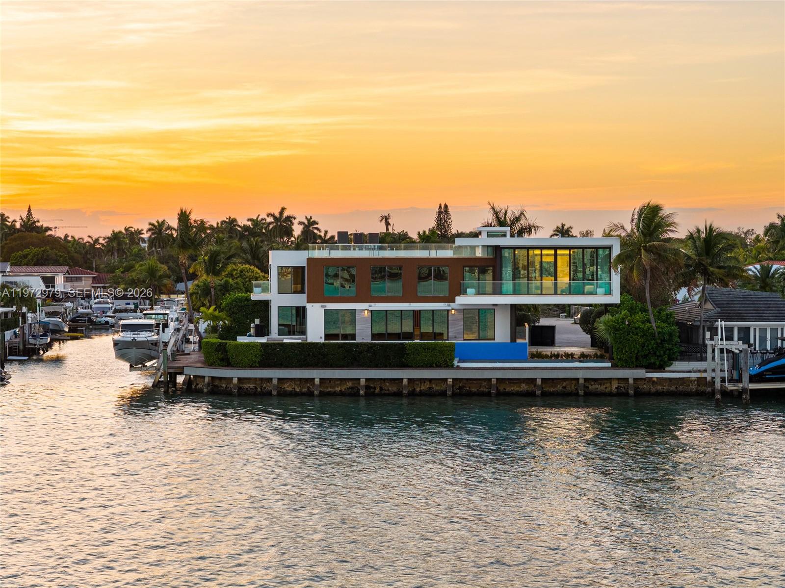 BAY CREST SEC 3 - Residential