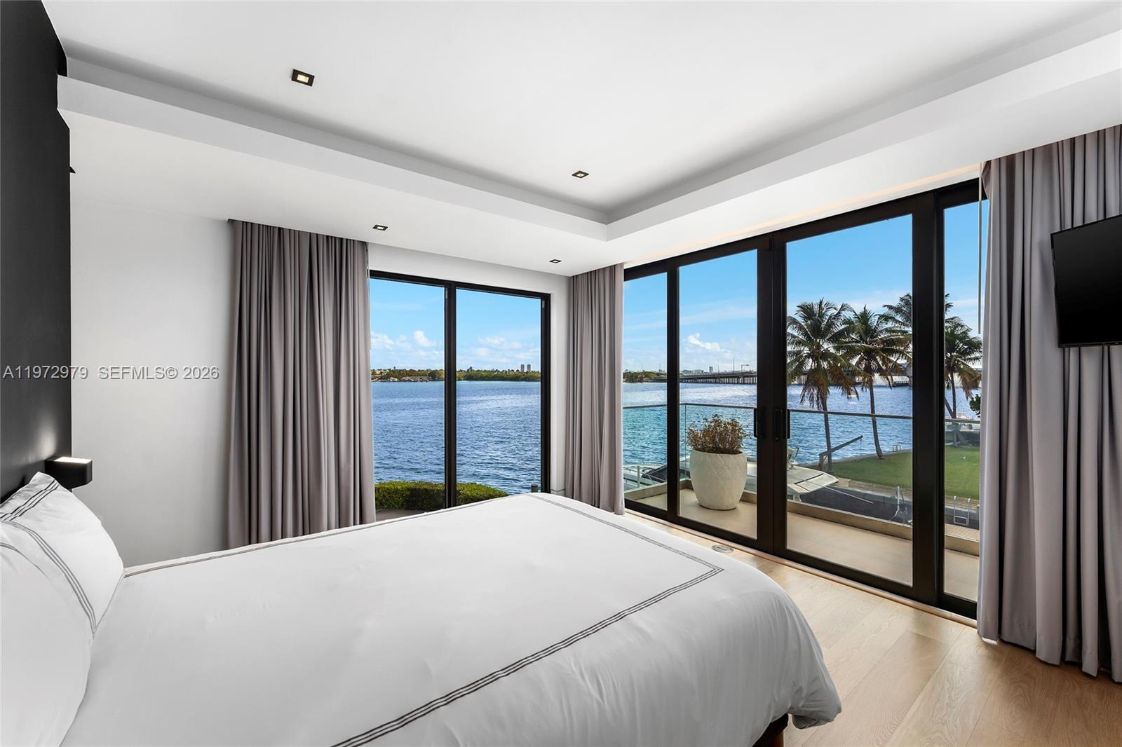 BAY CREST SEC 3 - Residential