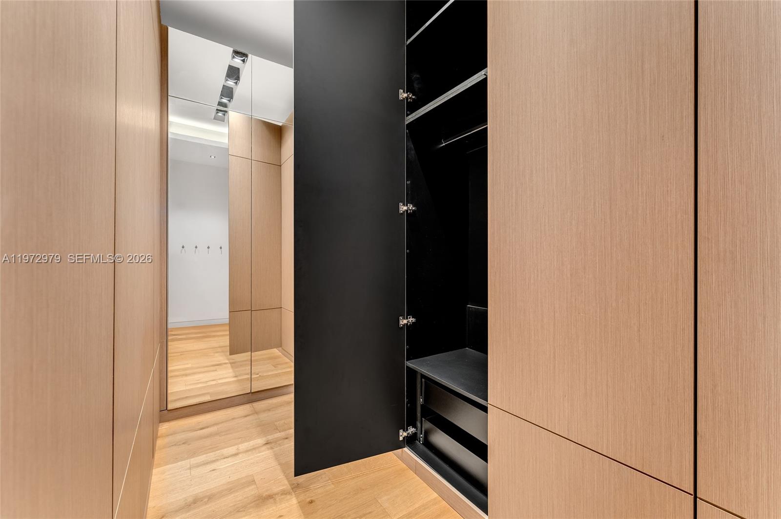 BAY CREST SEC 3 - Residential