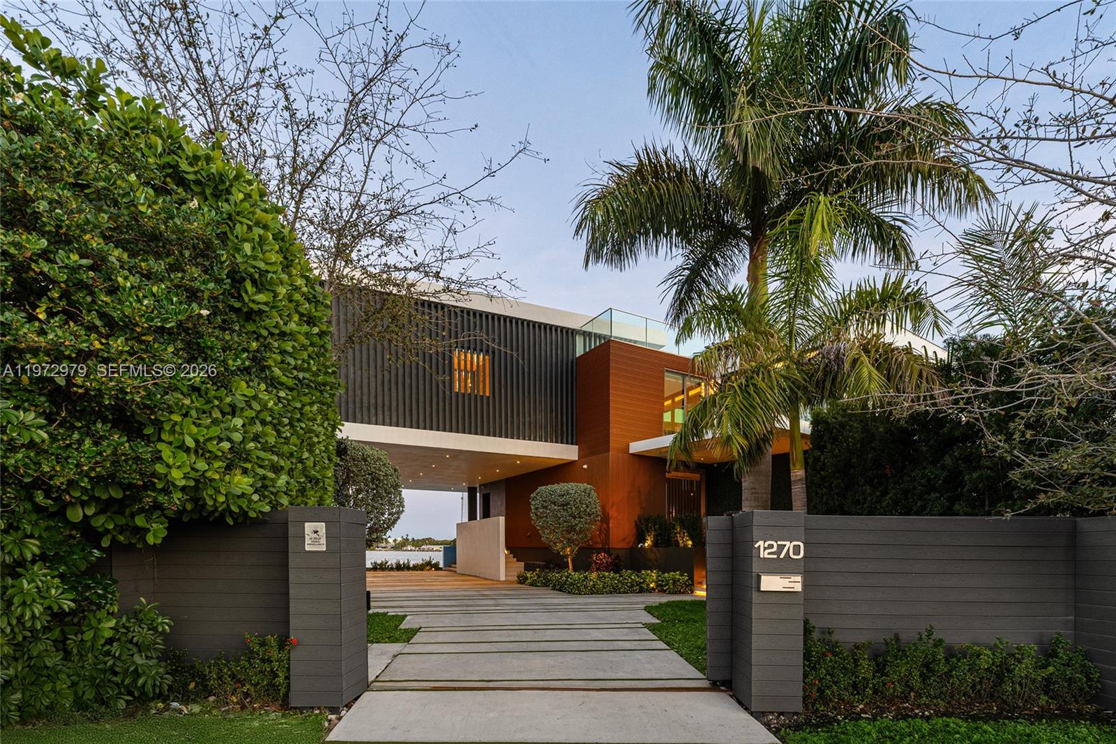 BAY CREST SEC 3 - Residential