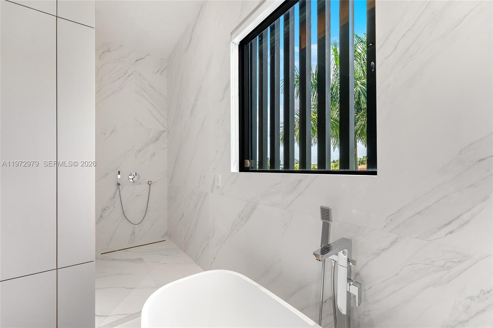 BAY CREST SEC 3 - Residential