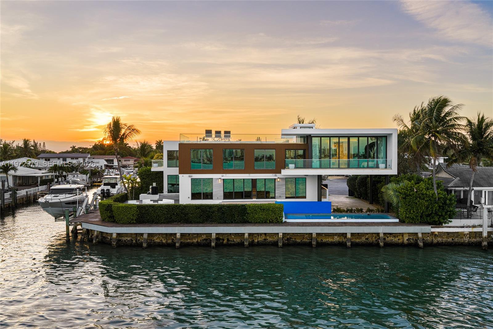 BAY CREST SEC 3 - Residential