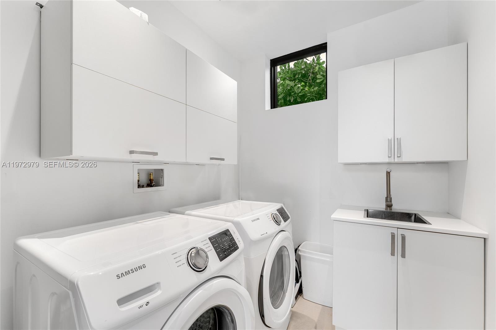 BAY CREST SEC 3 - Residential