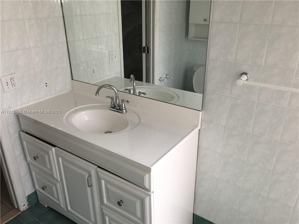 Miramar Isles Sec 5 61-46 - Residential Lease