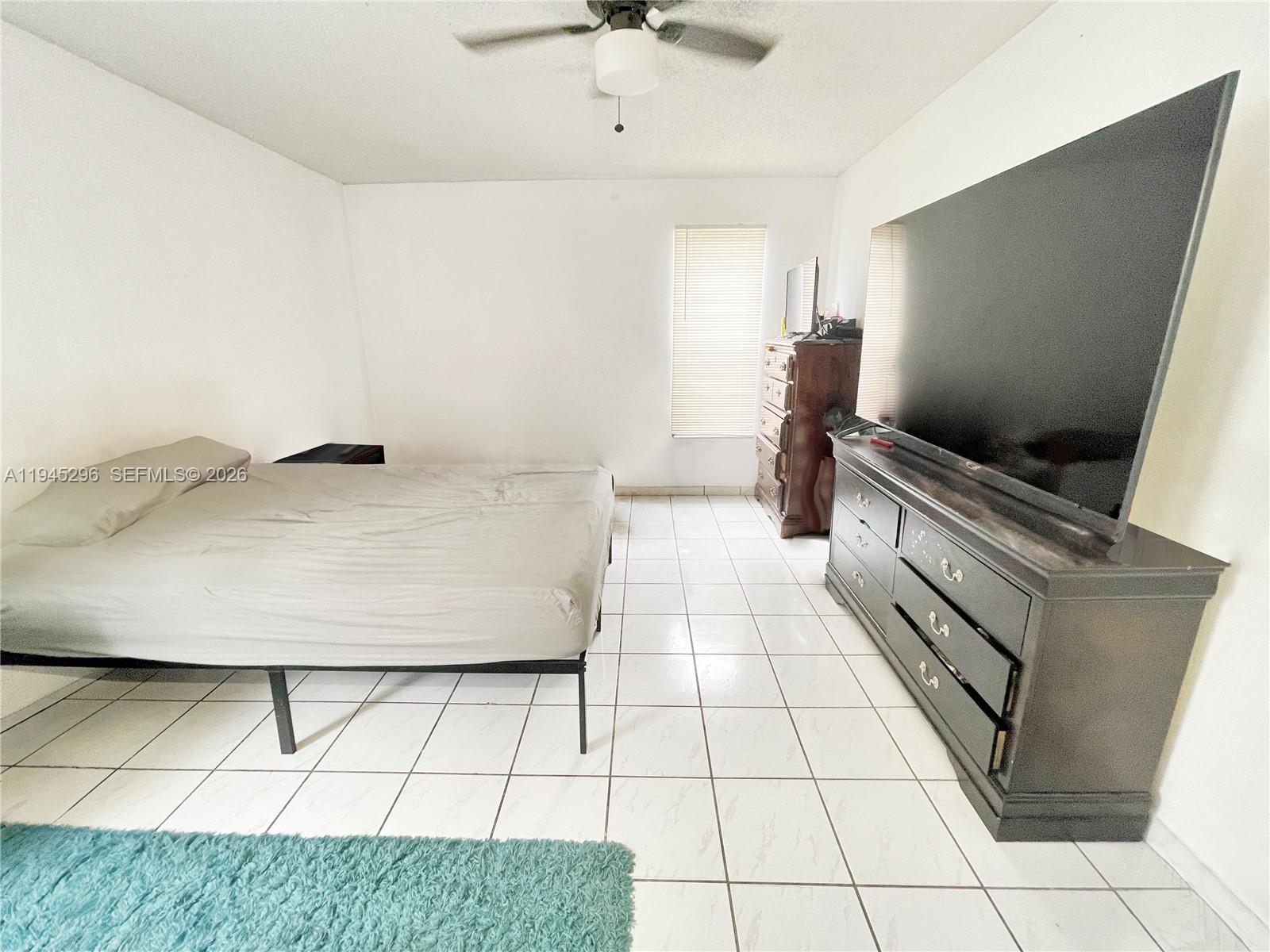 BROOKFIELD SQUARE CONDO - Residential