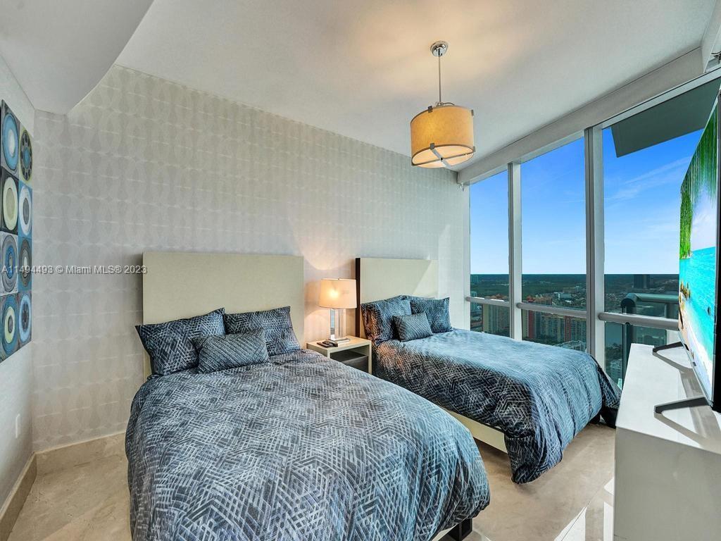 JADE OCEAN CONDO - Residential Lease