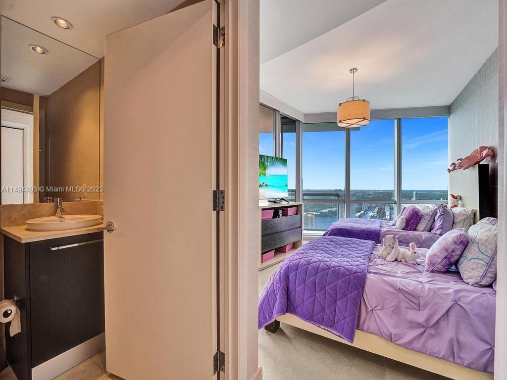 JADE OCEAN CONDO - Residential Lease