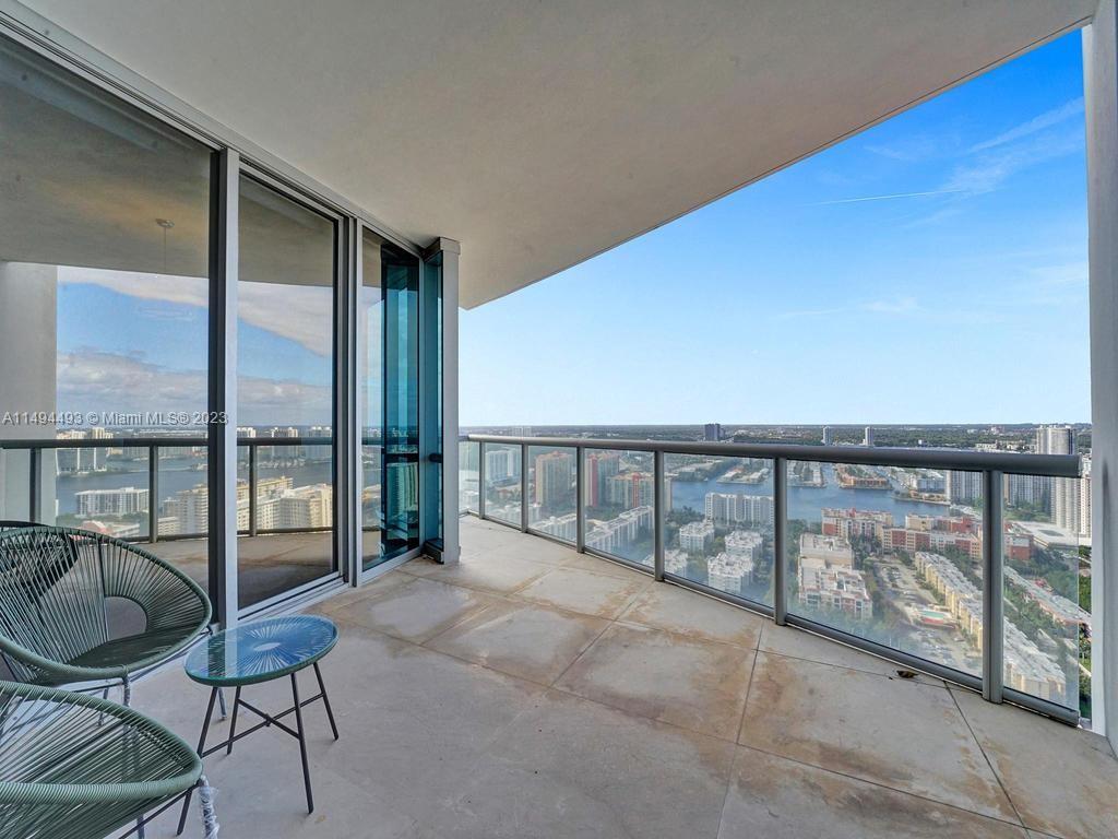 JADE OCEAN CONDO - Residential Lease