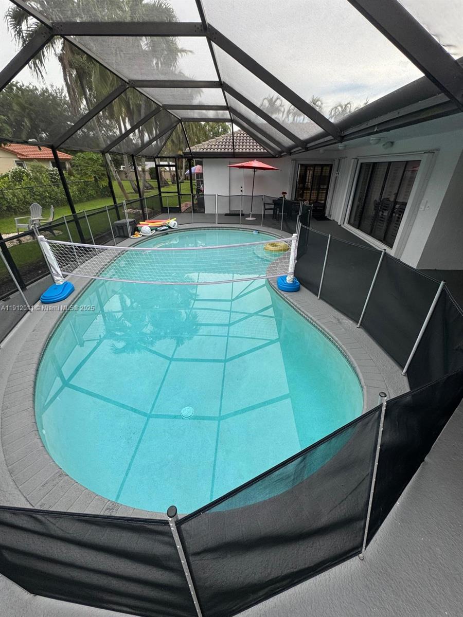 WEST GLEN - Residential