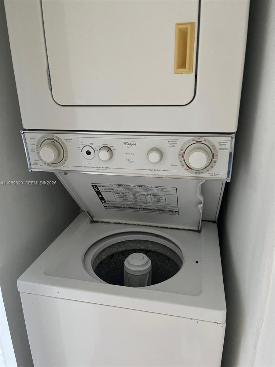 SOUTHERN STAR CONDO - Residential