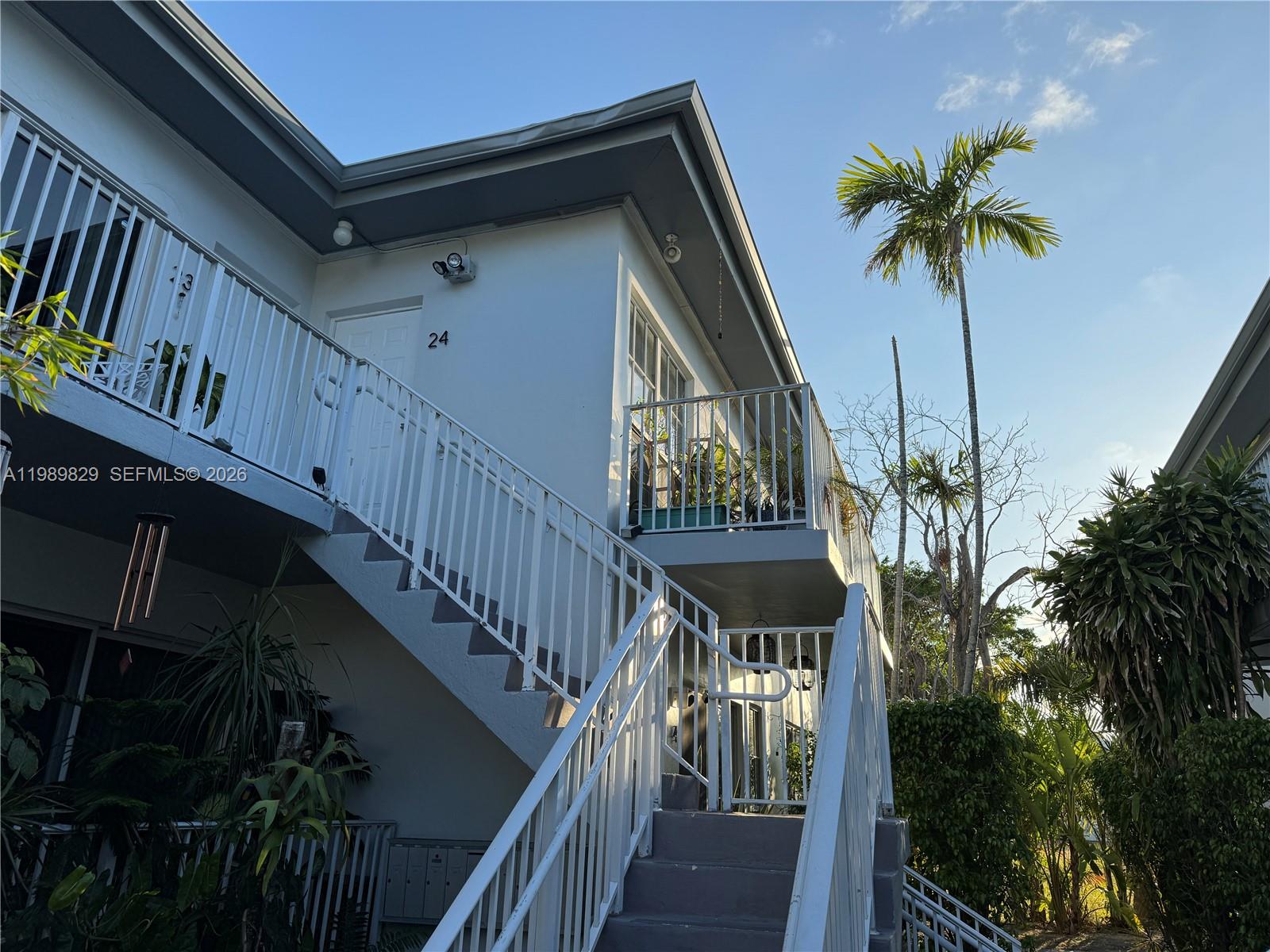 SOUTHERN STAR CONDO - Residential