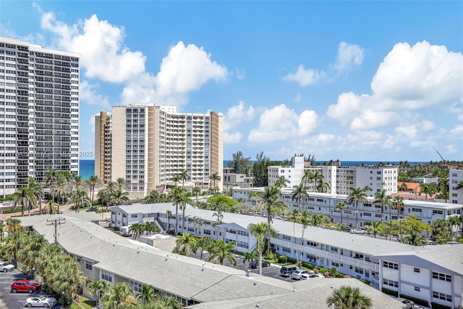 ASHLEIGH HOUSE CONDO - Residential