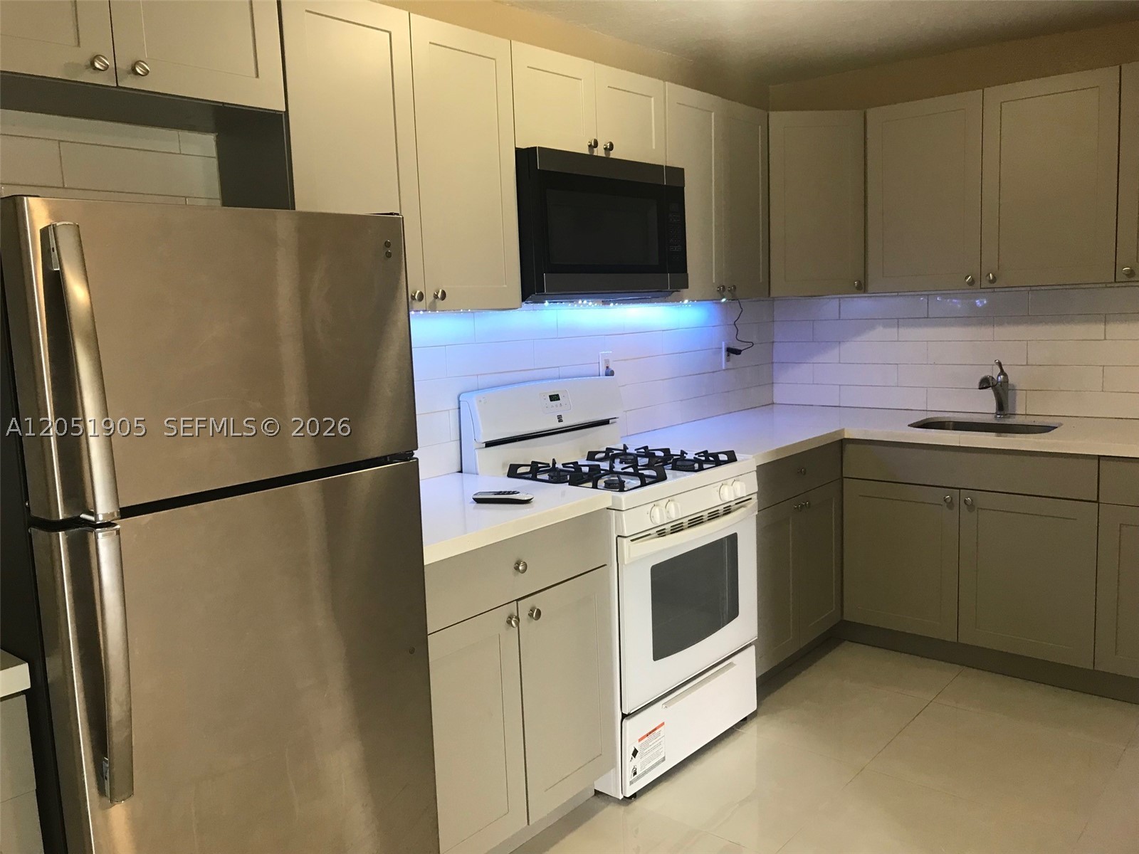 4550 SW 67th Ave 7