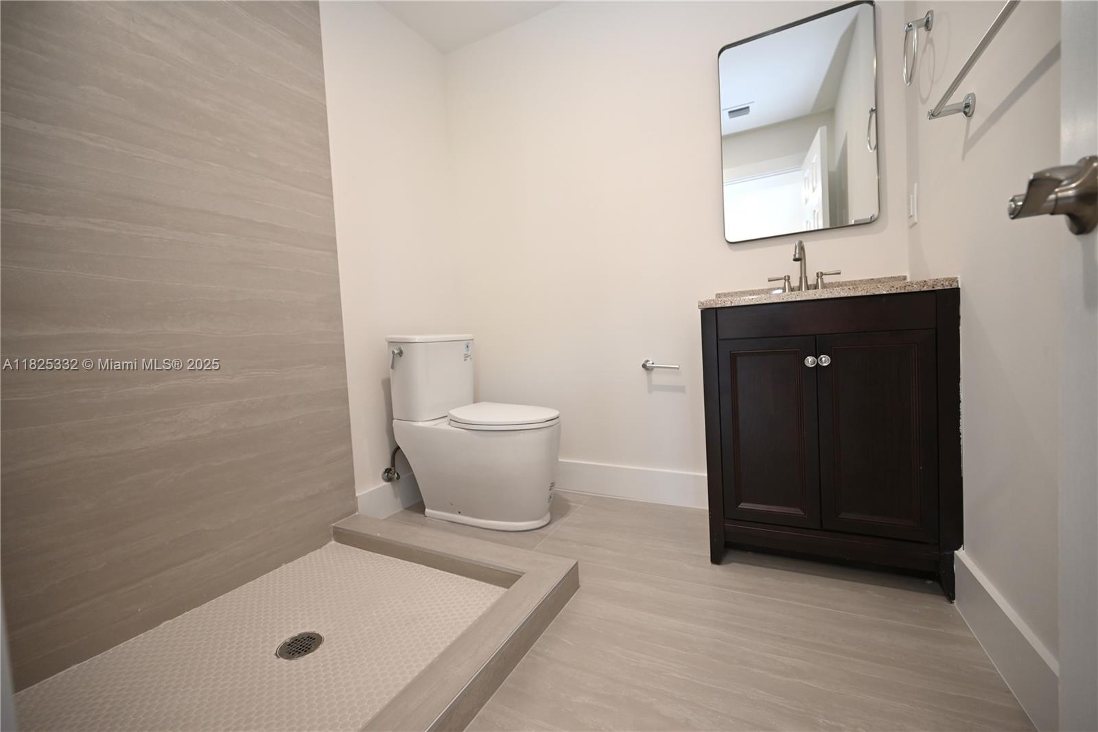 MCALLISTER TERR - Residential