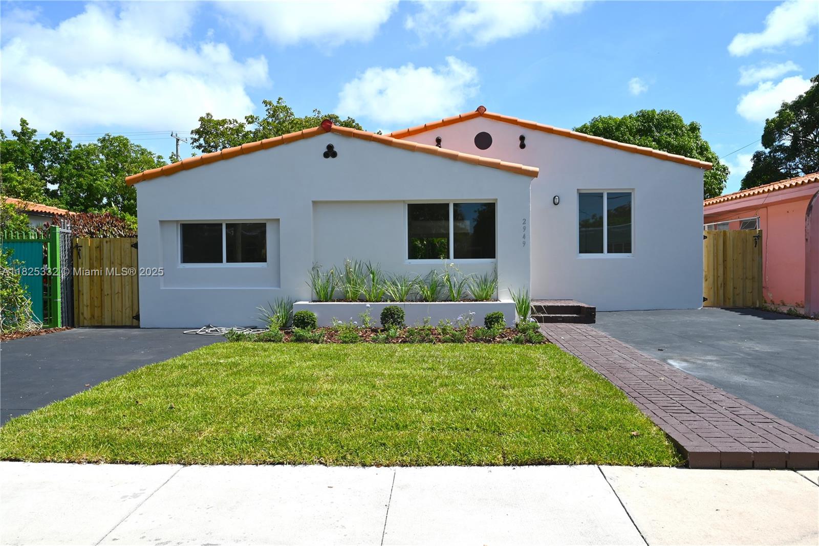 MCALLISTER TERR - Residential