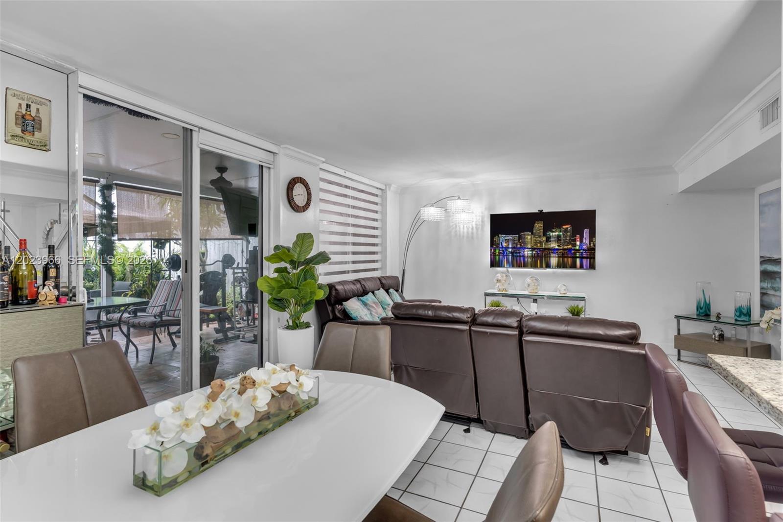 MANGO HILL CONDO #12 - Residential
