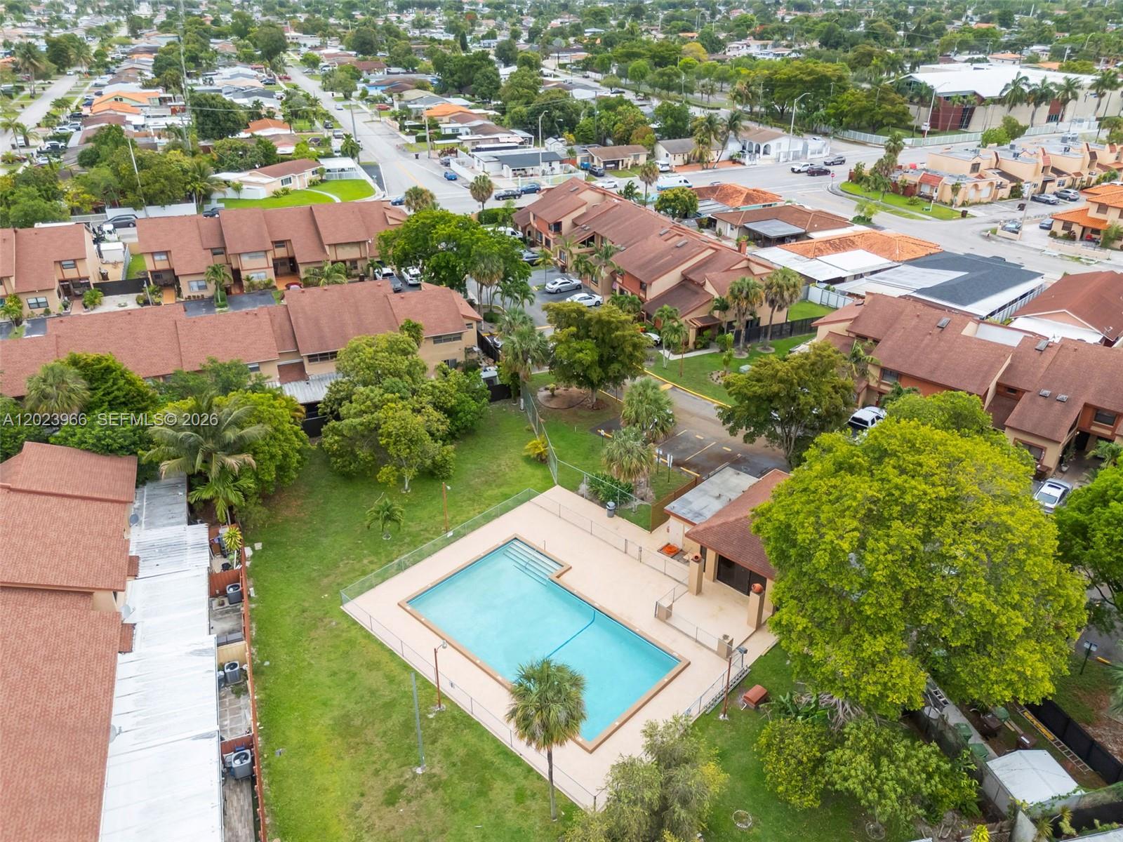 MANGO HILL CONDO #12 - Residential