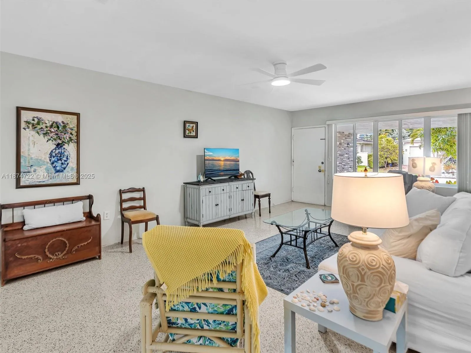 Surfside, Florida 33154, United States, 3 Bedrooms Bedrooms, ,2 BathroomsBathrooms,Residential,Active,212519