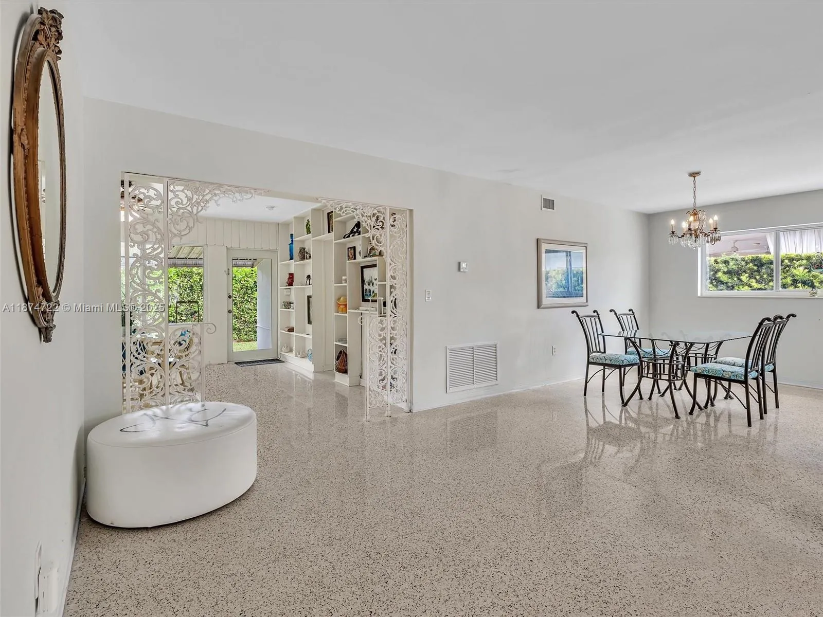 Surfside, Florida 33154, United States, 3 Bedrooms Bedrooms, ,2 BathroomsBathrooms,Residential,Active,212519