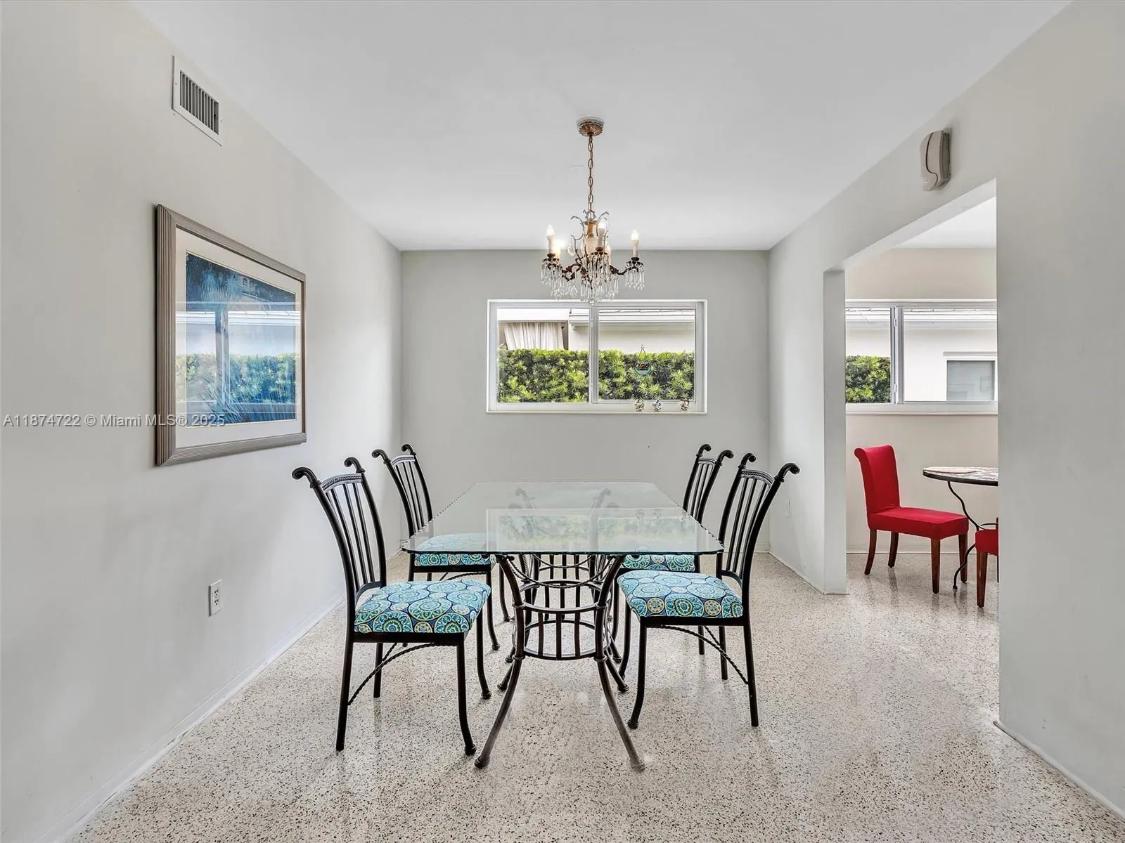 Surfside, Florida 33154, United States, 3 Bedrooms Bedrooms, ,2 BathroomsBathrooms,Residential,Active,212519