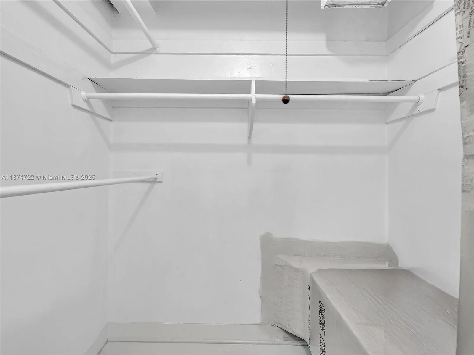 Surfside, Florida 33154, United States, 3 Bedrooms Bedrooms, ,2 BathroomsBathrooms,Residential,Active,212519