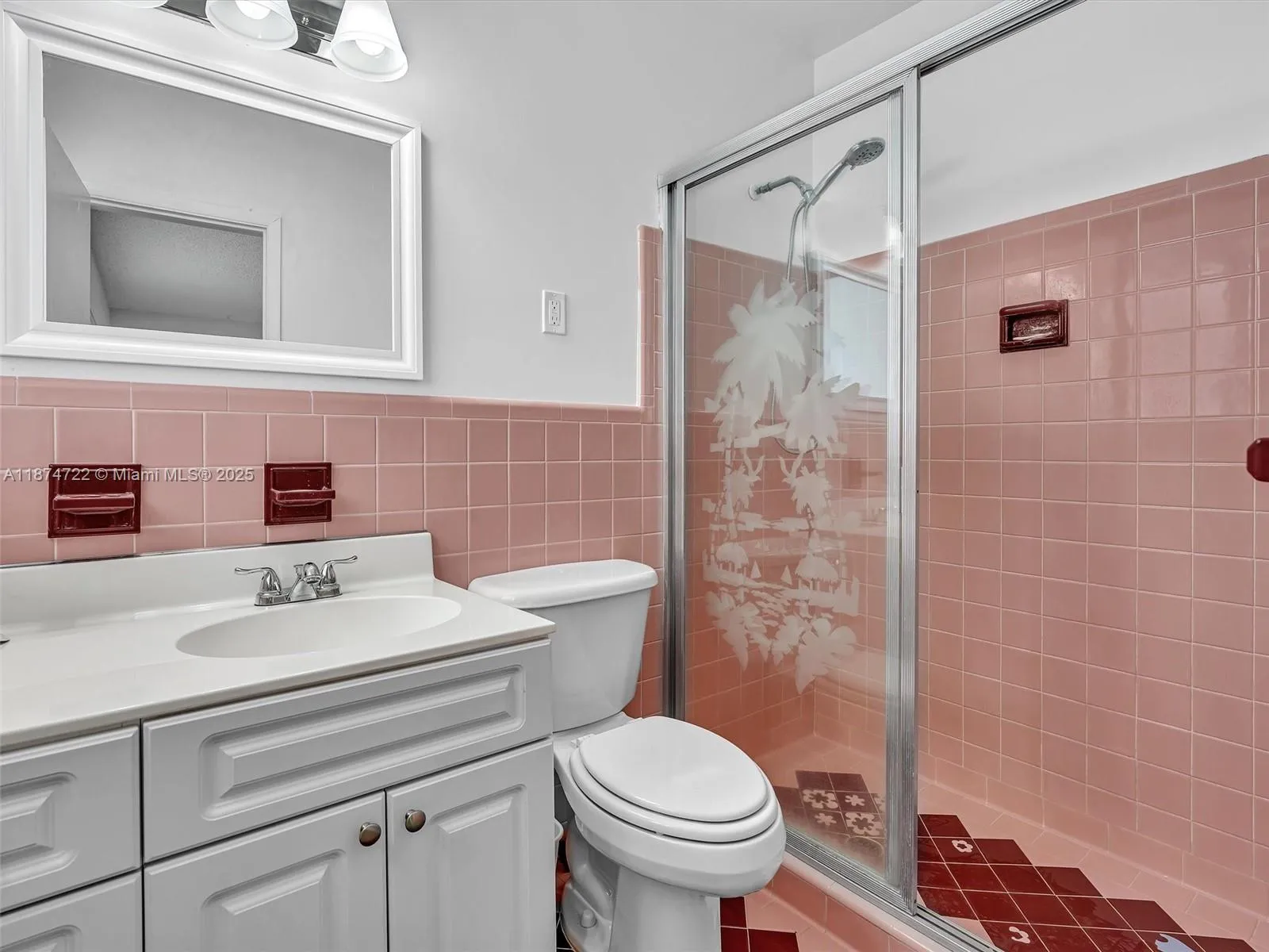 Surfside, Florida 33154, United States, 3 Bedrooms Bedrooms, ,2 BathroomsBathrooms,Residential,Active,212519