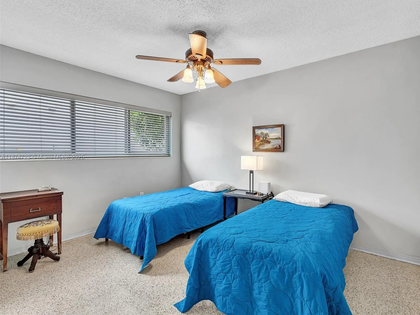 Surfside, Florida 33154, United States, 3 Bedrooms Bedrooms, ,2 BathroomsBathrooms,Residential,Active,212519