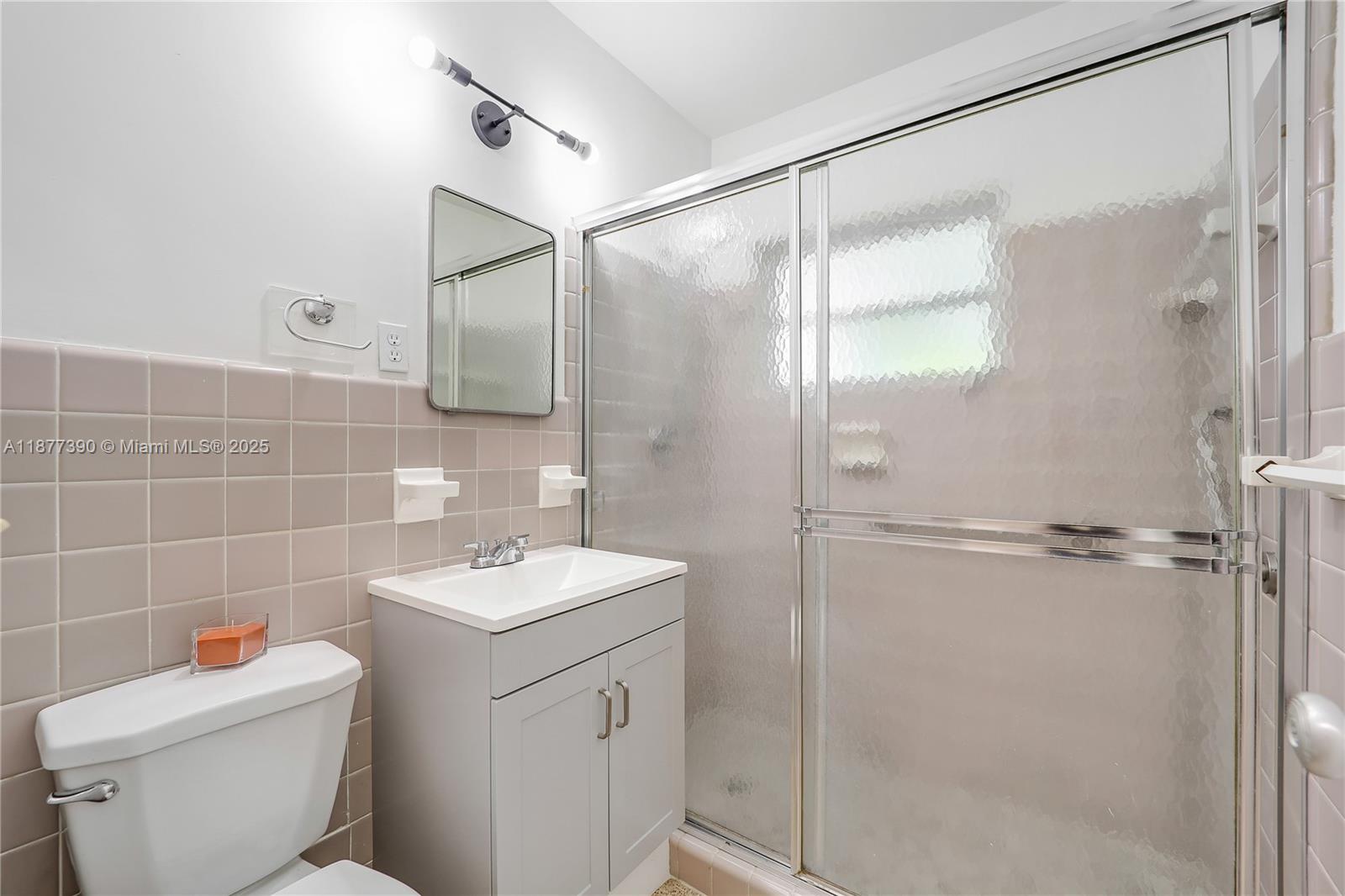 RIVIERA GDNS REV - Residential Lease