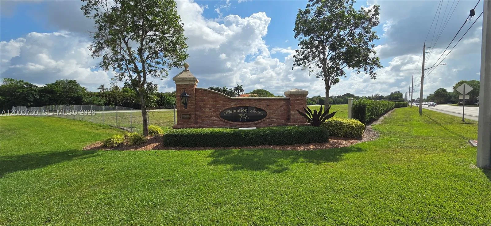 Plantation, Florida, 33323, United States, 5 Bedrooms Bedrooms, ,4 BathroomsBathrooms,Residential,Active,2038924