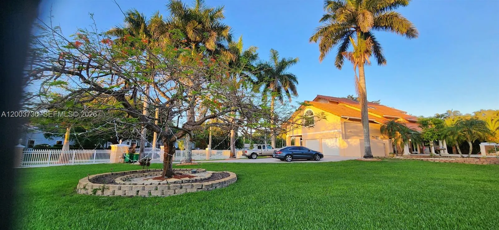 Plantation, Florida, 33323, United States, 5 Bedrooms Bedrooms, ,4 BathroomsBathrooms,Residential,Active,2038924
