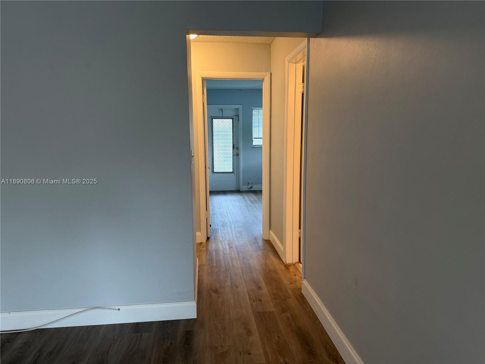 COLONY TERRACE APTS CO-OP - Residential Lease