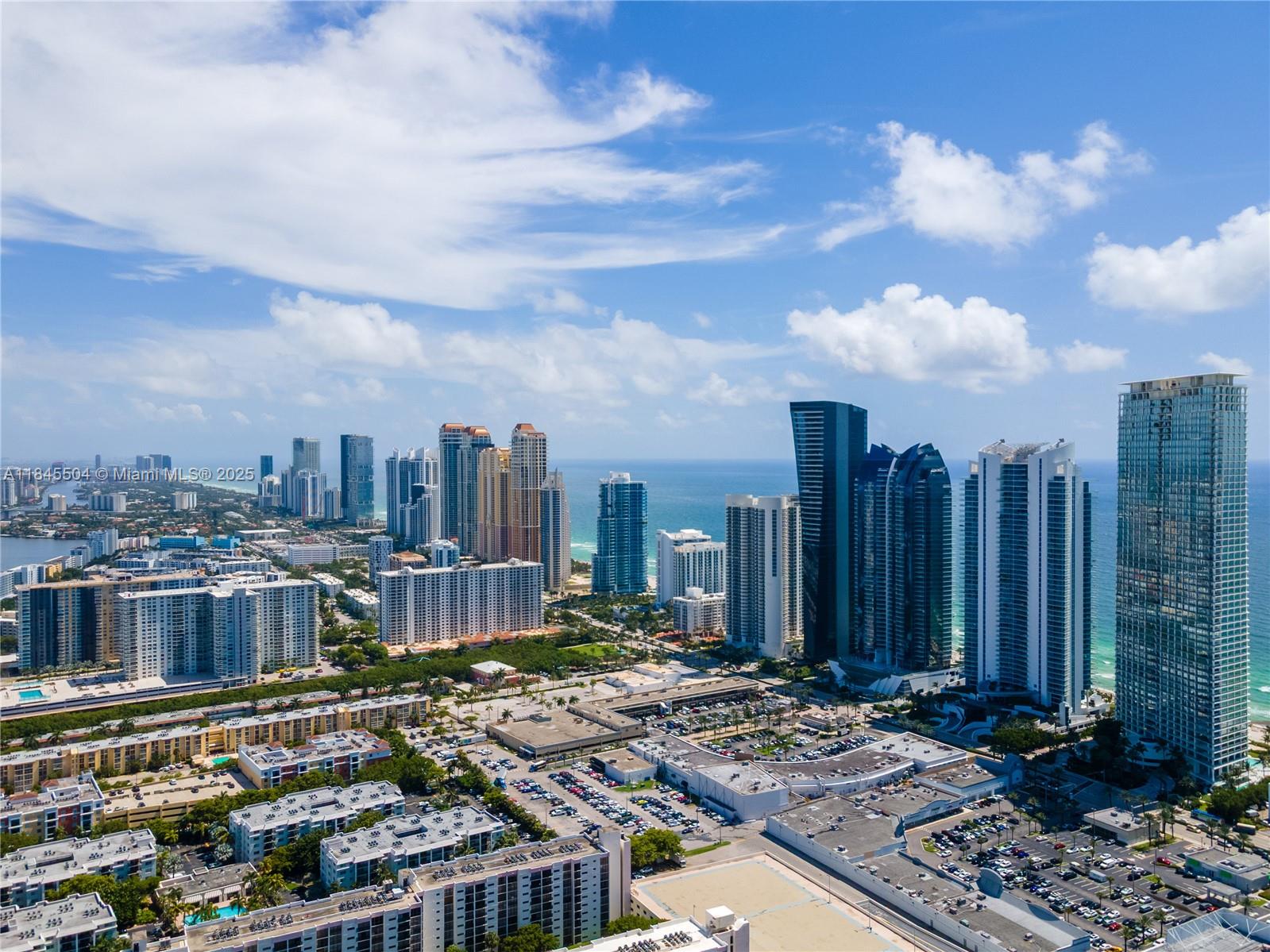 PLAZA OF AMERICAS CONDO P - Residential