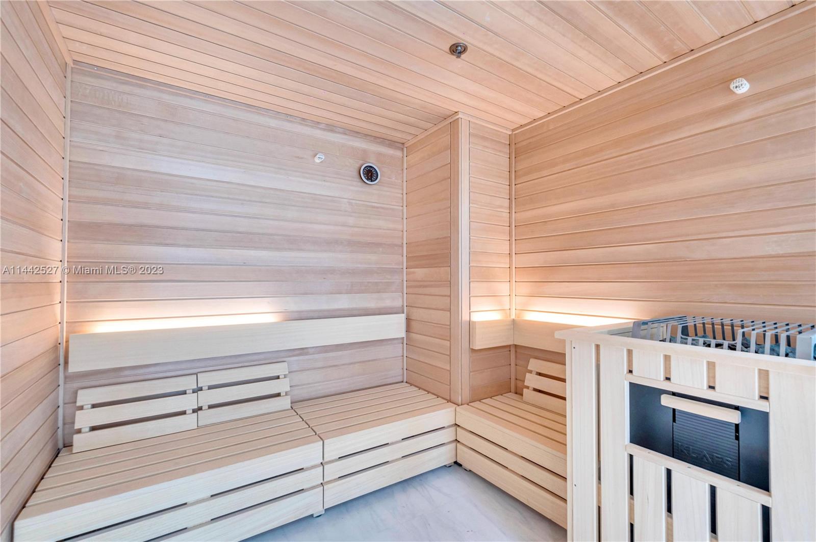 Missoni Baia - Residential