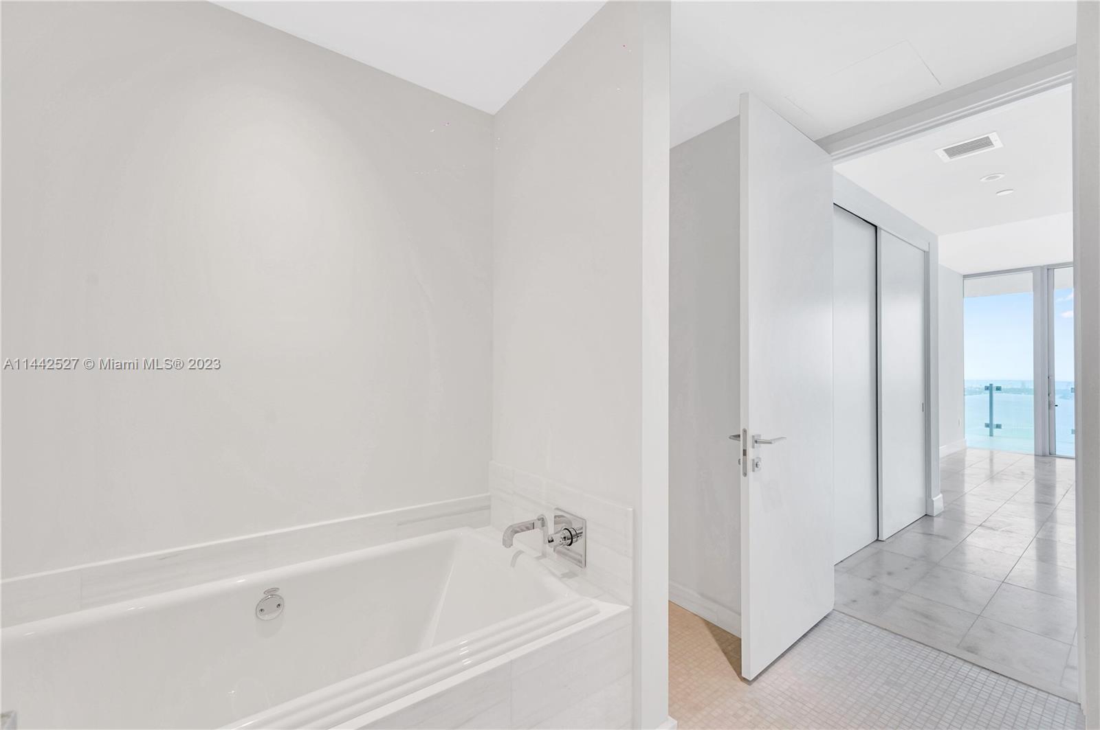 Missoni Baia - Residential